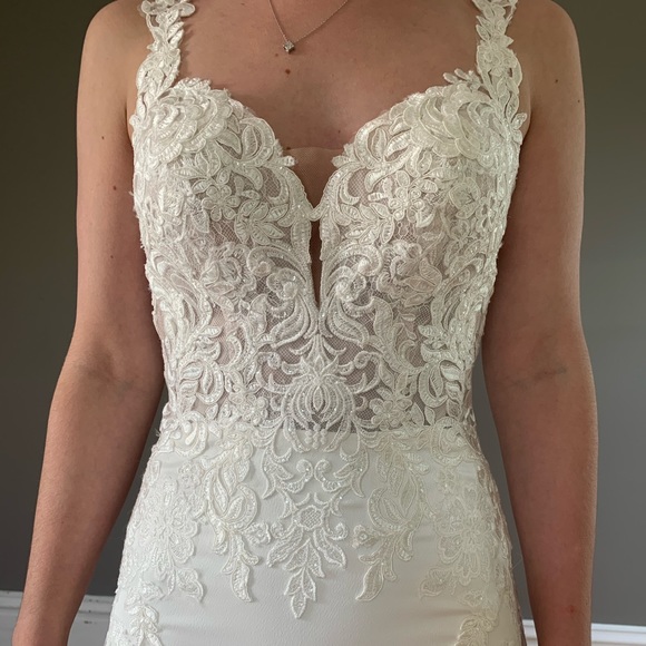 Stella York wedding dress - Picture 3 of 4